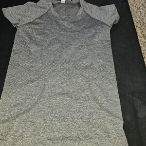 Men's Gray Athletic Shirt